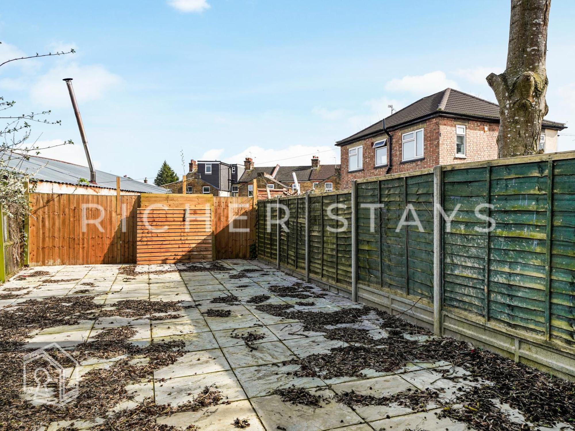 Watford Large 5Br Home - Contractors & Families מראה חיצוני תמונה